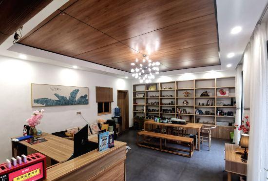 Hotel Fenghuang Shanjianxishui Courtyard Inn