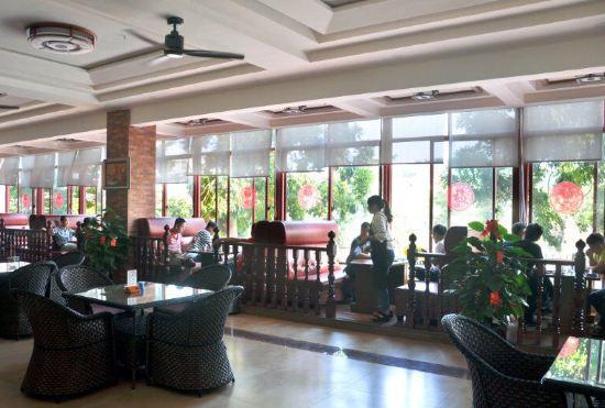 Xingxing Huaqiao Hotel