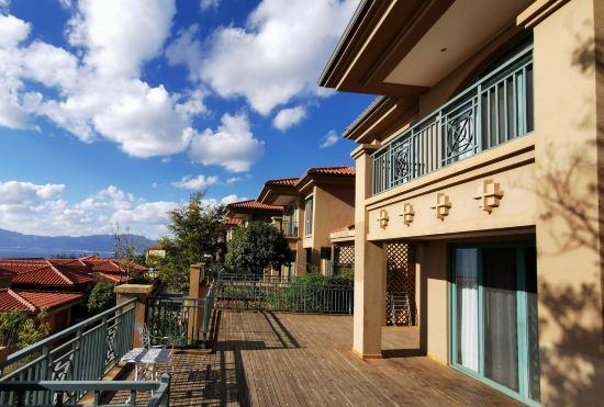 Гостиница Chengjiang Yunshui Villa