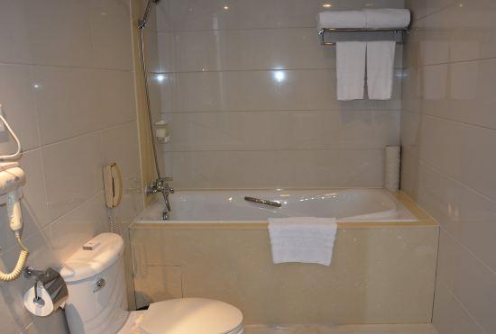 Weijia Business Hotel