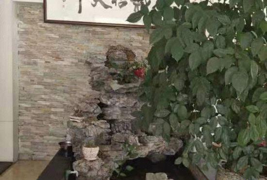 Yunhe Brilliant Business Hotel