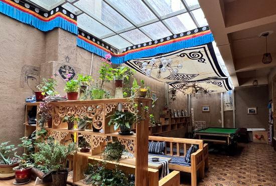 Гостиница Xiahe Jiuselu Inn