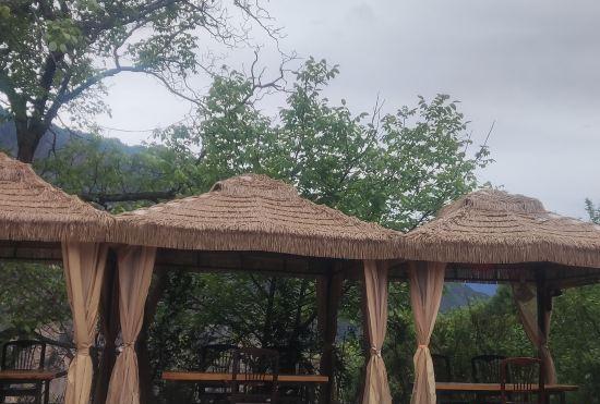 Hotel Danba Banshan Yunju Xiaogema B&B