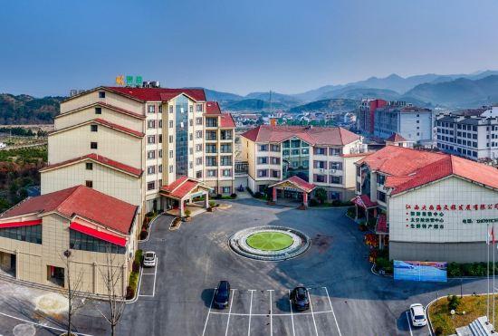 Гостиница Lushan Xihai Aorun Orange Resort Hotel