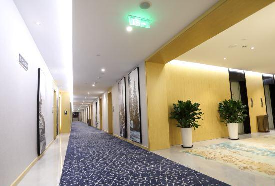 Longsheng Hotel