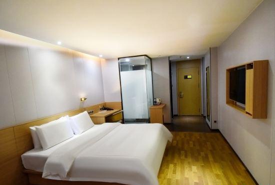 Hotel 7 Days Inn Dandong Feng Cheng Center Branch