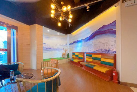 Century Wind Hotel (Luohe Convention and Exhibition Center Store)