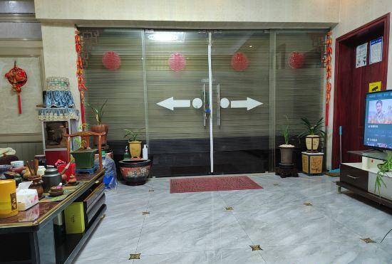 Гостиница Dafang Luxury Fragrant Courtyard Homestay
