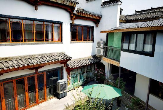 Гостиница Yongzhou Xiaoxiang Yeyu Inn