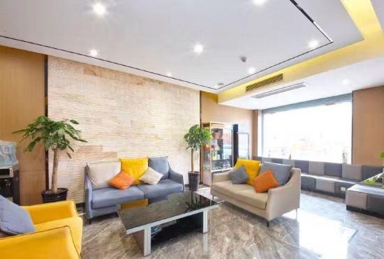 Гостиница Tongbai Yun Hotel (Huaibei Caoxi Economic Development Zone Branch)
