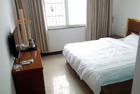 Xiuning Xinyi Hotel