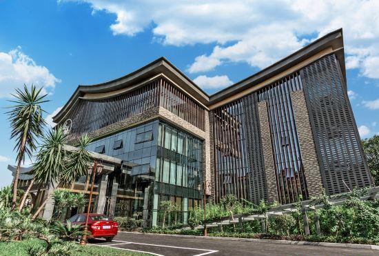 Linxi Hotel