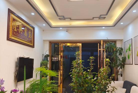 Гостиница Qujing Neighbor Youshe Theme Hotel