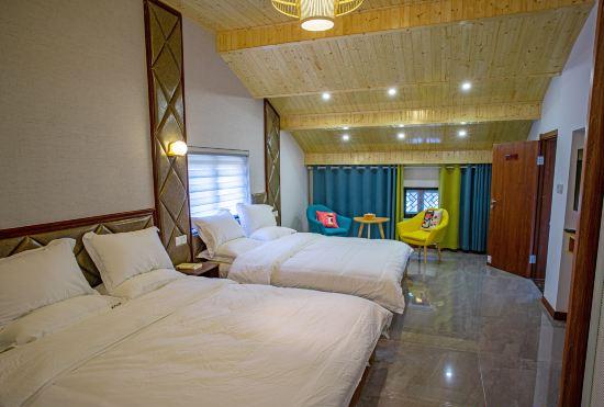Hotel Huajian House