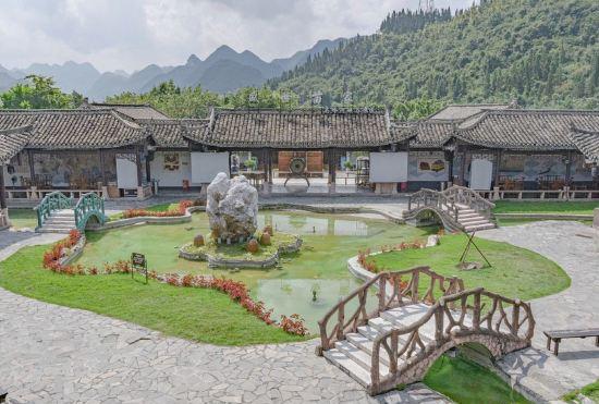 Hotel Xiyuan Bieyuan Resort (Malinghe Canyon Scenic Area)