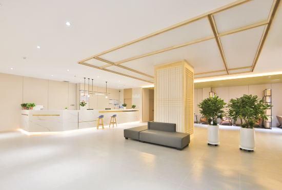 Qingfeng Hotel (Yanji Yanbian University West Market Branch)