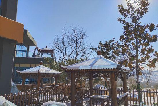 Гостиница Qingshan Homestay in Weinan