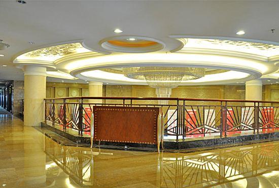 Гостиница Zhisheng Hot Spring Hotel (Yi'nan Zhisheng Hot Spring Building 3)