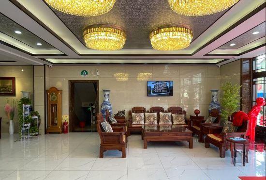 Гостиница Yihe hotel in Arshan City