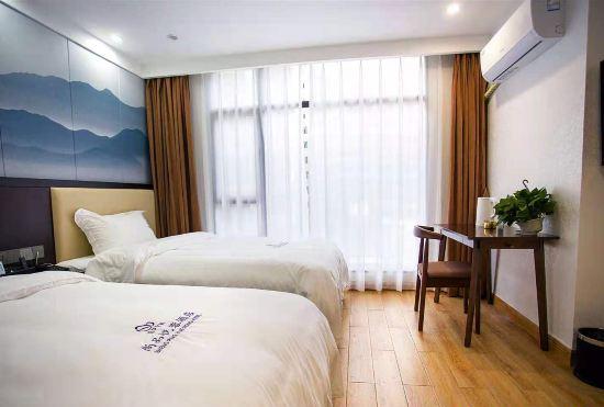 Banyan Tree Hotel Furong Town
