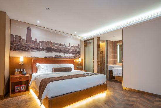 Hotel James Joyce Coffetel (Jinan Railway Station North Metro Station)