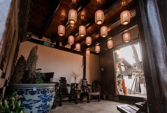 HUAQIANZUIHOTEL