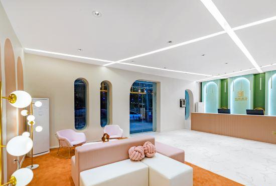 Fangtang Art Hotel (Huangchuan Yingbin Road store)
