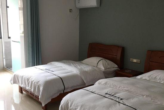 Jiujiang Qinglang Hotel