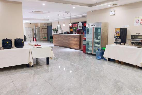 Longshan Bicika Hotel