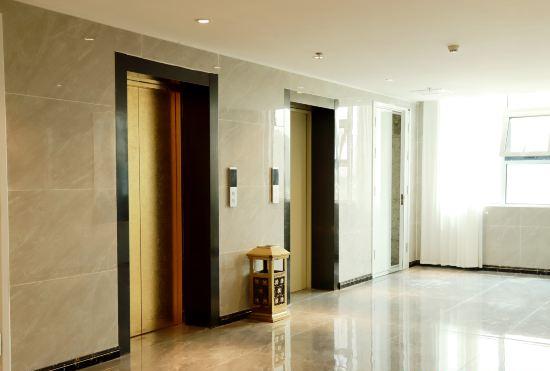 Linyi Mingzan Business Hotel
