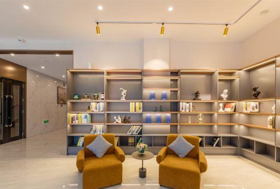 Lan'ou Hotel (Linyi Lushang Center Wanda Plaza Branch)