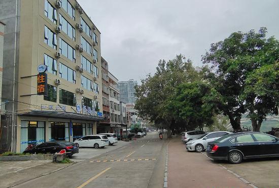 West Coast Nordic Town Hotel (Luoding Second Bridge Branch)