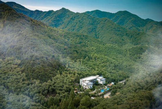 Kaichen Puju Hot Spring Village Resort Hotel