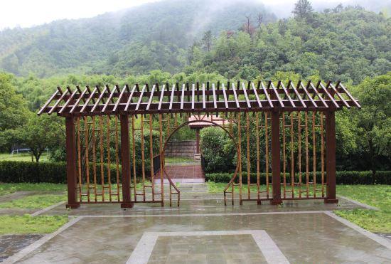 LiangShe Hotel Ladisson