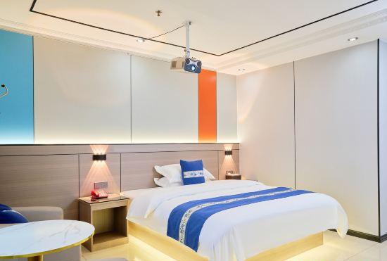 Luoding Longda Hotel