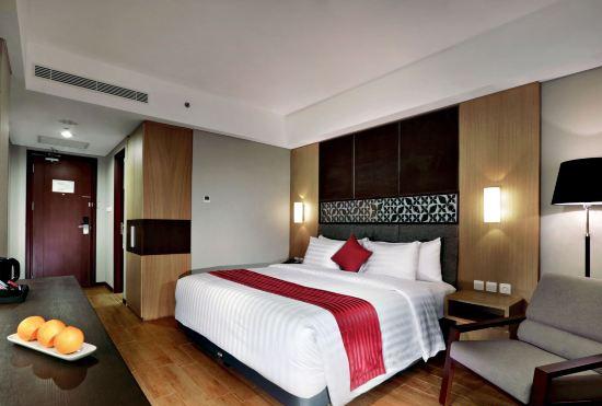 Гостиница Aston Sentul Lake Resort & Conference Center