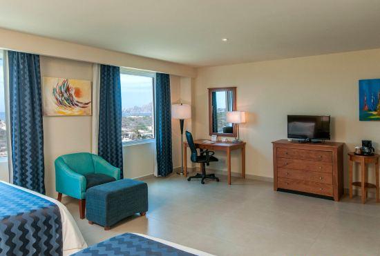 Гостиница Holiday Inn Express Cabo San Lucas