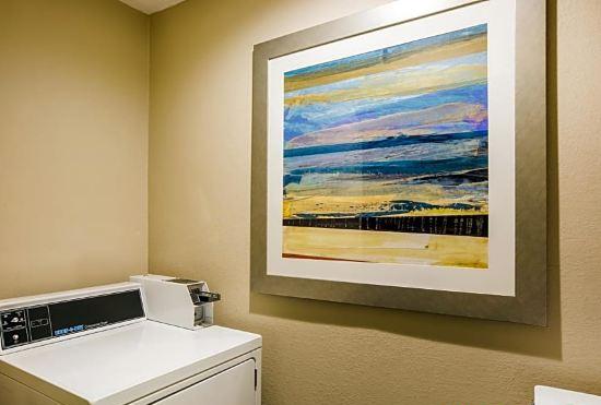 Hotel Baymont by Wyndham Cedar Rapids