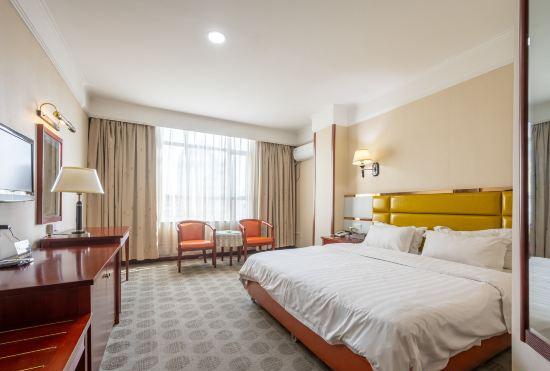 Yalan Hotel