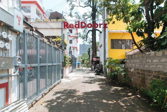 Гостиница RedDoorz Plus near Tambo Paranaque