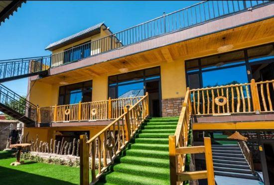Гостиница Yizhen Qingfeng B&B (Nalati Scenic Area Branch)