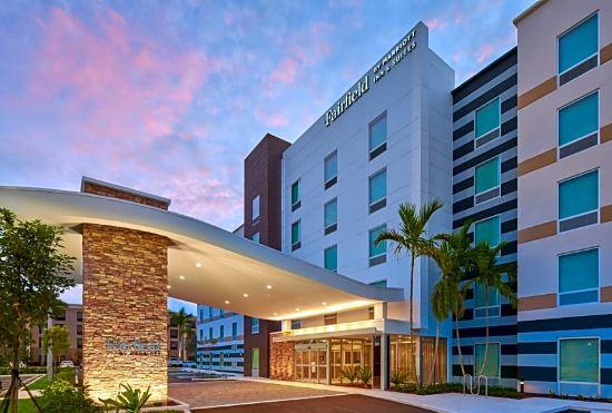Гостиница Fairfield Inn & Suites West Palm Beach