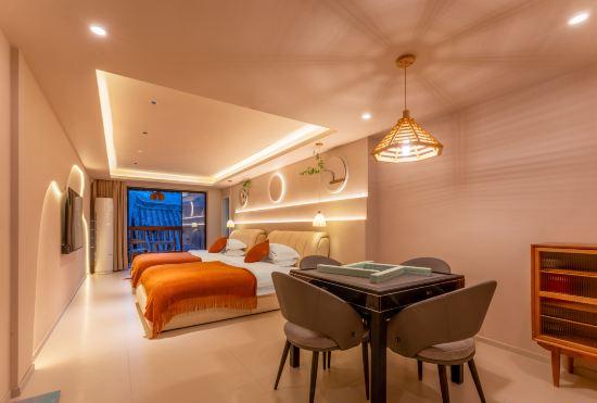 Гостиница Yunshu Light Luxury View Hotel (Xijiang Qianhu Miao Village Dongyin Observation Platform)
