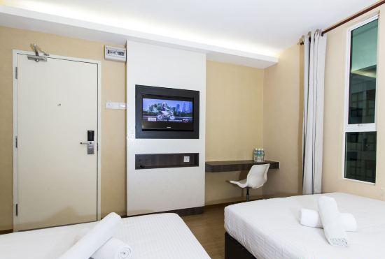Гостиница Smile Hotel Subang USJ