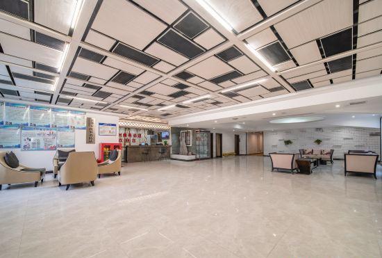 Гостиница Zhongzhou Business Hotel Shawo Li Subway Station