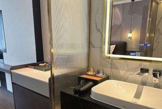 Гостиница Suining Hotel (Chengdu Chunxi Road Taikoo Li Branch)
