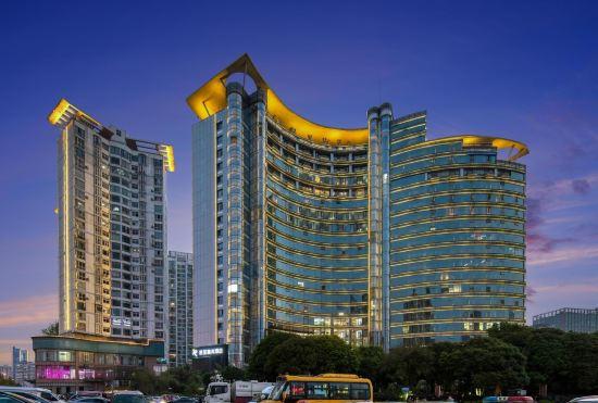 Гостиница Licheng Lushang Hotel (Changsha Wuyi Square Houjiatang Subway Station Branch)