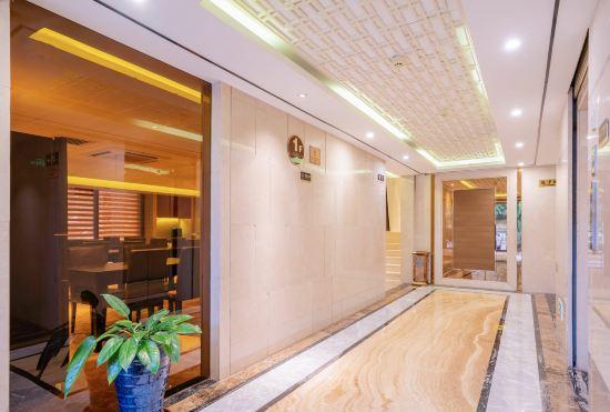 Гостиница Zhaoqing Kaijing Hotel (Guangdong Institute of Technology, Gaoyao District Government)
