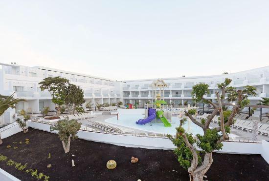 Гостиница Aequora Lanzarote Suites
