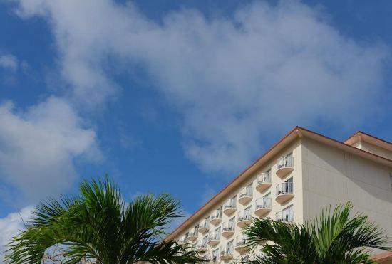 Гостиница Crowne Plaza Resort Saipan